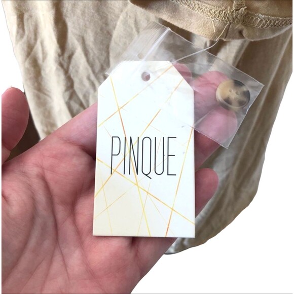 Pinque Tie Front Knit Top LARGE Levona Button Yellow Short Sleeve V-Neck Crop - Picture 7 of 12